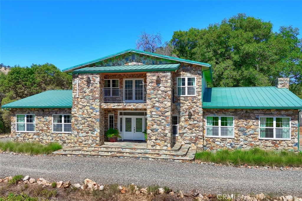 7551 Hunters Valley Rd, Mariposa, CA 95338