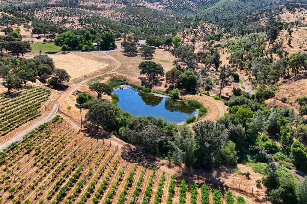 7551 Hunters Valley Rd, Mariposa, CA 95338