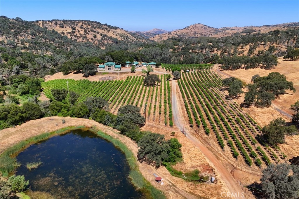 7551 Hunters Valley Rd, Mariposa, CA 95338