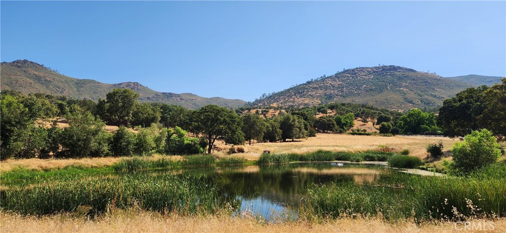 7551 Hunters Valley Rd, Mariposa, CA 95338