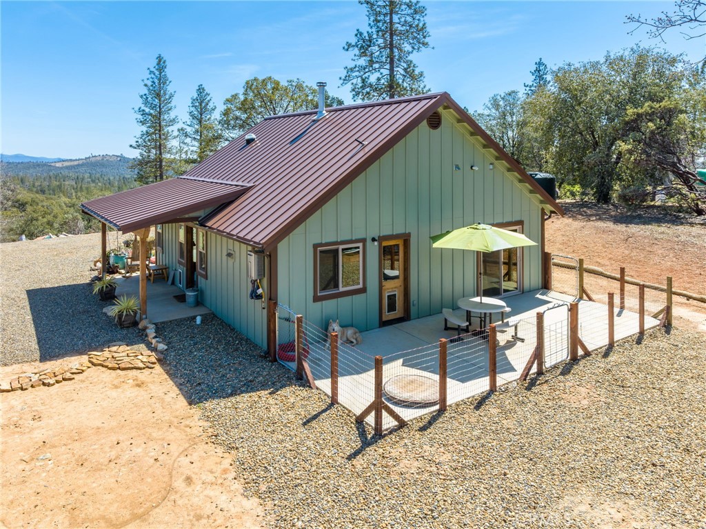 5333 Wilderness View Dr, Mariposa, CA 95338