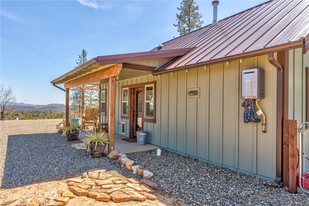 5333 Wilderness View Dr, Mariposa, CA 95338