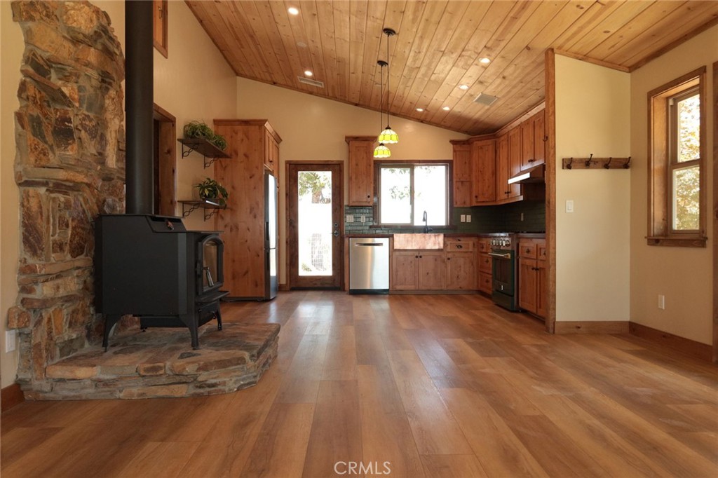 5333 Wilderness View Dr, Mariposa, CA 95338