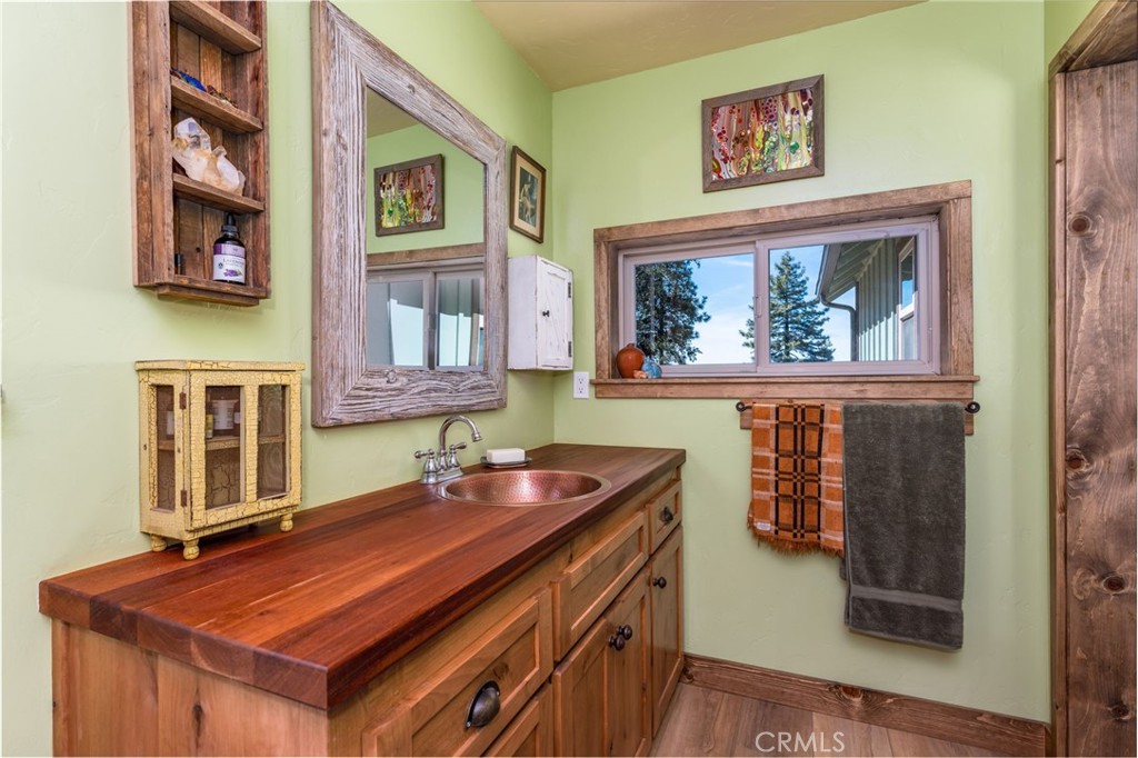 5333 Wilderness View Dr, Mariposa, CA 95338