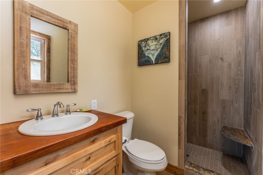 5333 Wilderness View Dr, Mariposa, CA 95338