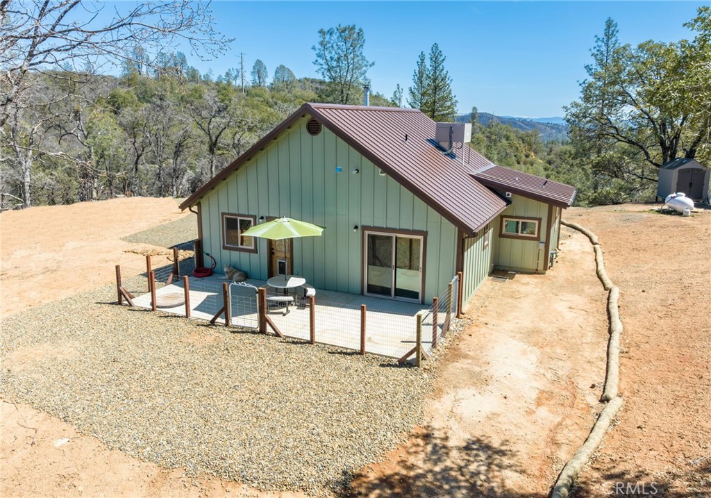 5333 Wilderness View Dr, Mariposa, CA 95338