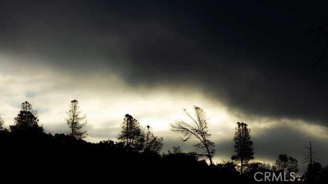 5333 Wilderness View Dr, Mariposa, CA 95338