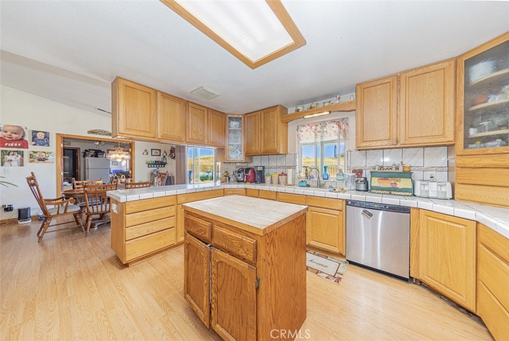 35095 Rough Rider Way, Raymond, CA 93653