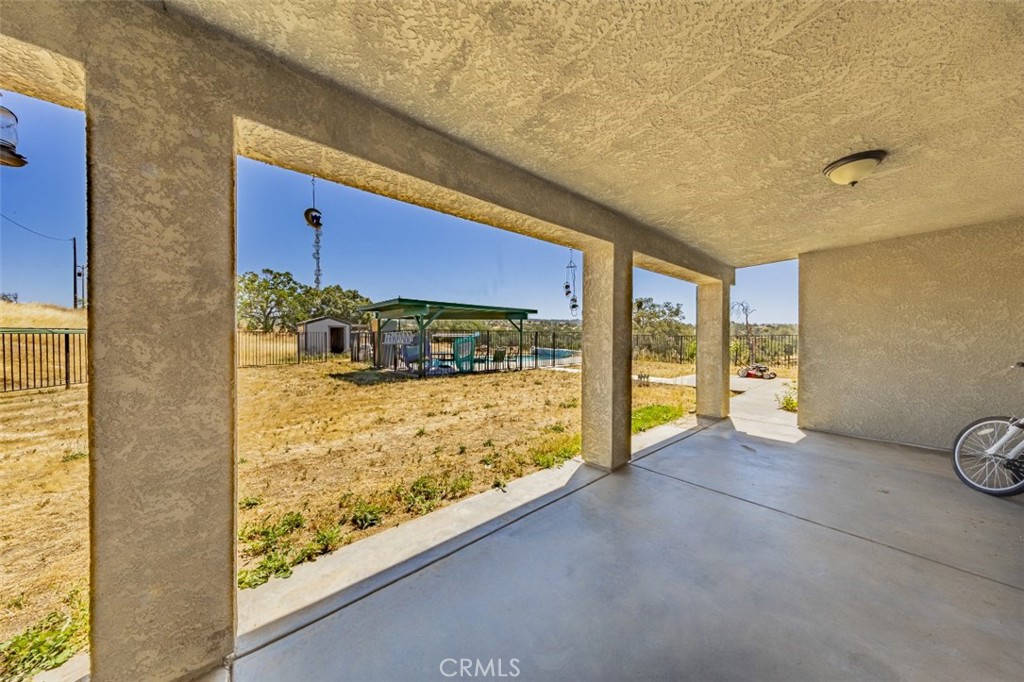 35095 Rough Rider Way, Raymond, CA 93653