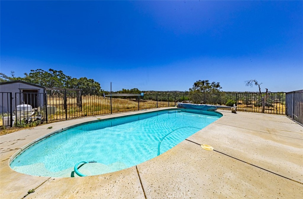 35095 Rough Rider Way, Raymond, CA 93653