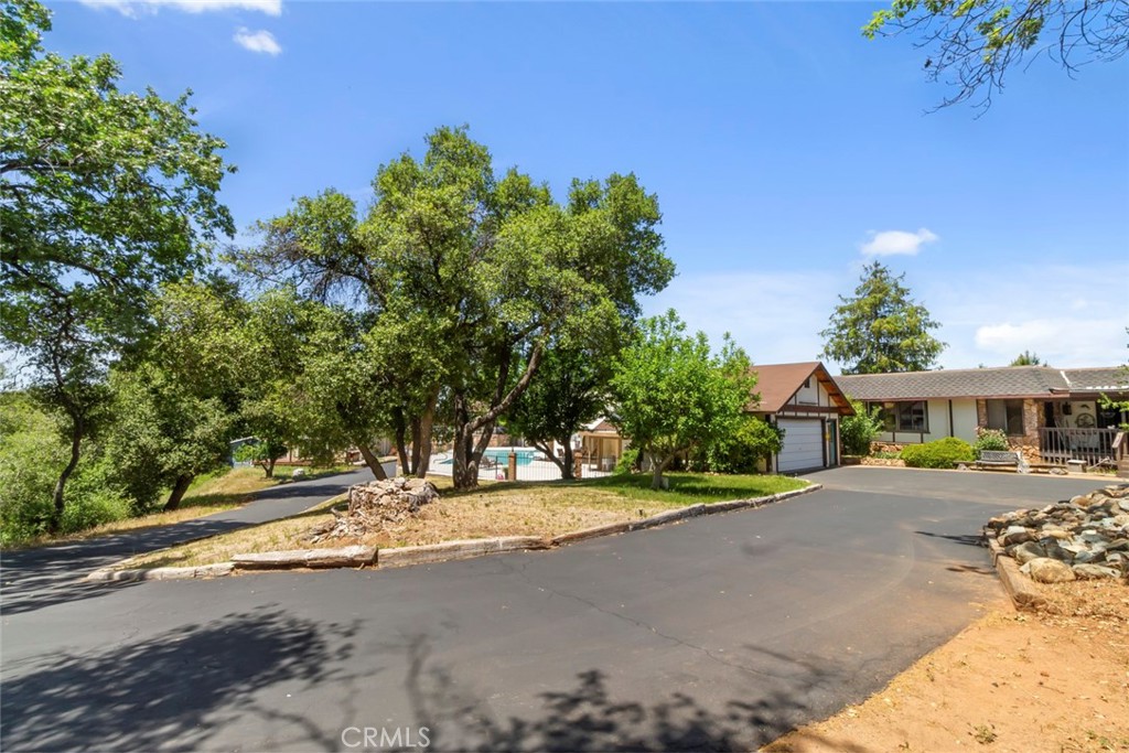 22665 Prospect, Groveland, CA 95321