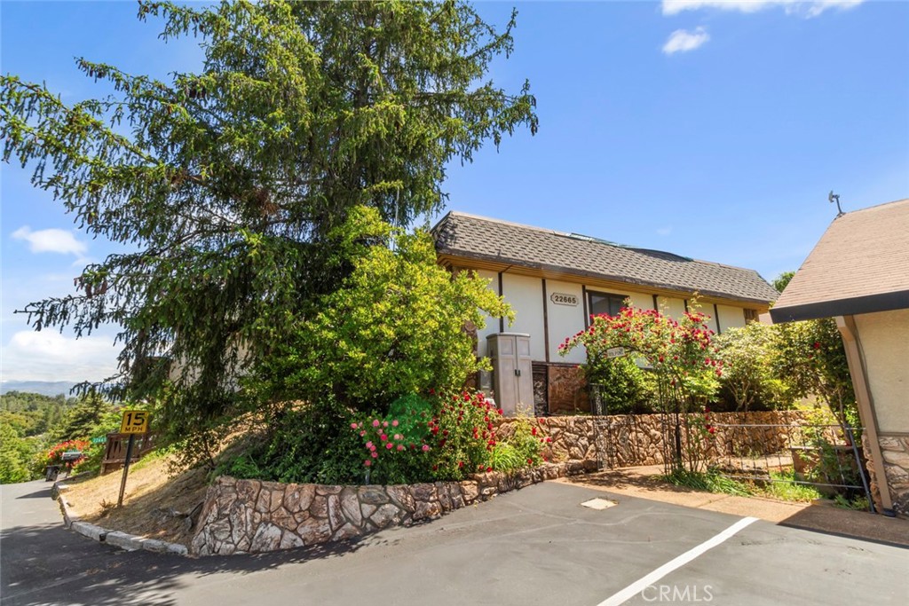 22665 Prospect, Groveland, CA 95321