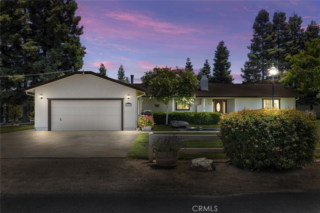 4742 Crow Rd, Oakdale, CA 95361
