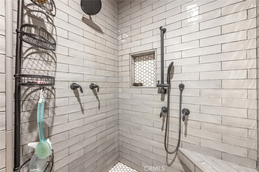 4742 Crow Rd, Oakdale, CA 95361