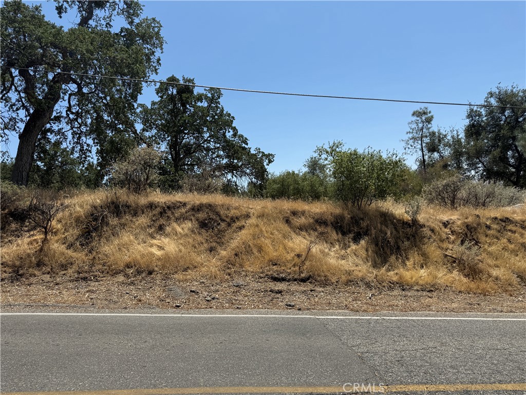 1 N Dome Dr, Coarsegold, CA 93614