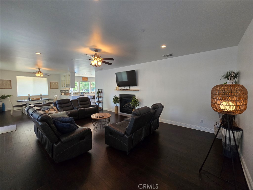 39567 E Idylwild, Bass Lake, CA 93604