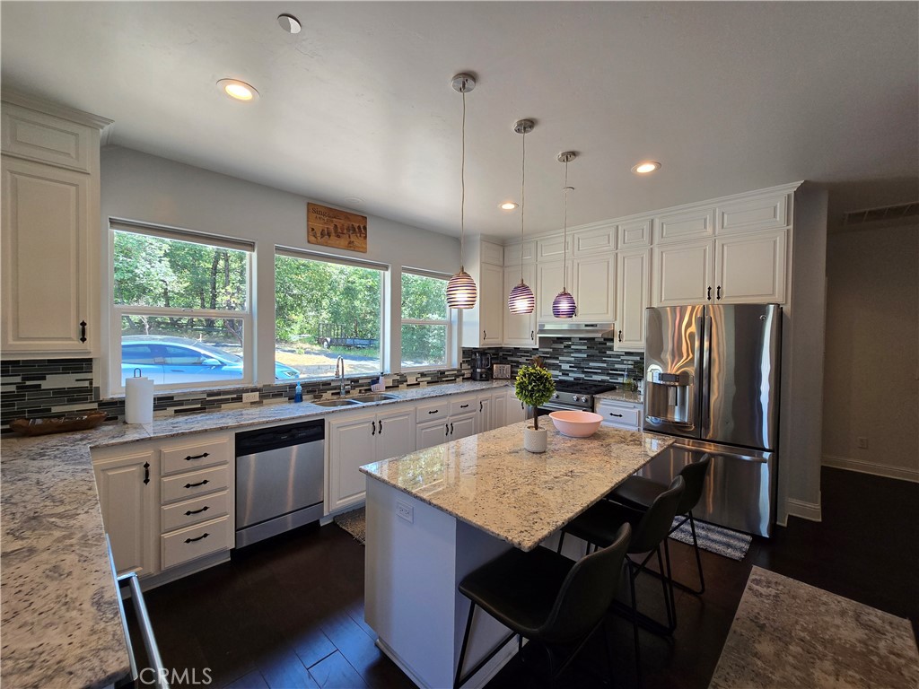 39567 E Idylwild, Bass Lake, CA 93604