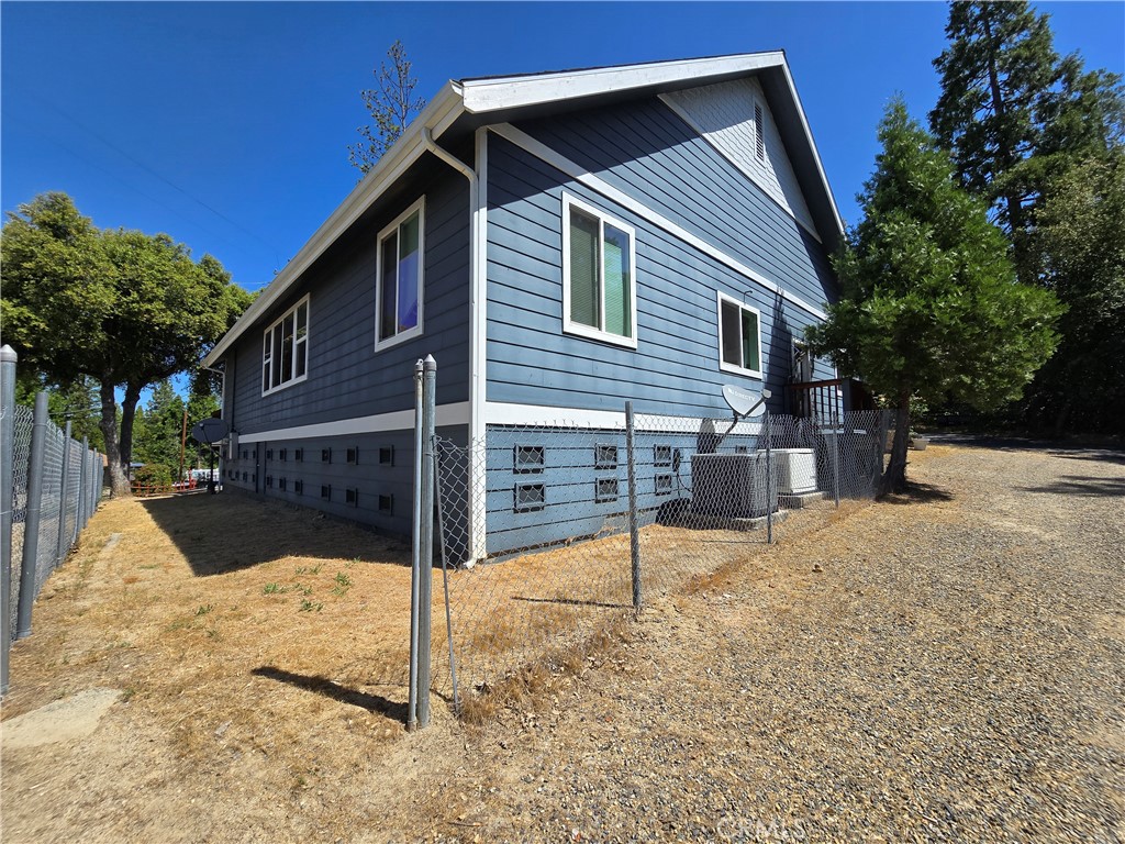 39567 E Idylwild, Bass Lake, CA 93604