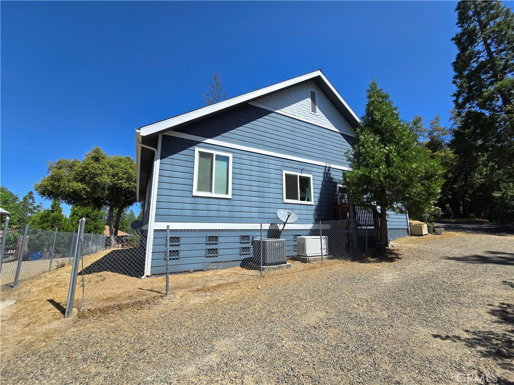 39567 E Idylwild, Bass Lake, CA 93604