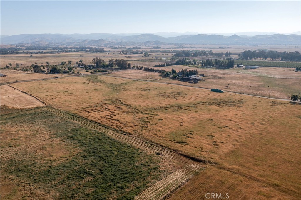 13351 E Herndon, Clovis, CA 93619