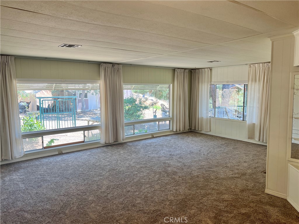 38150 Sumac Ln, Squaw Valley, CA 93675