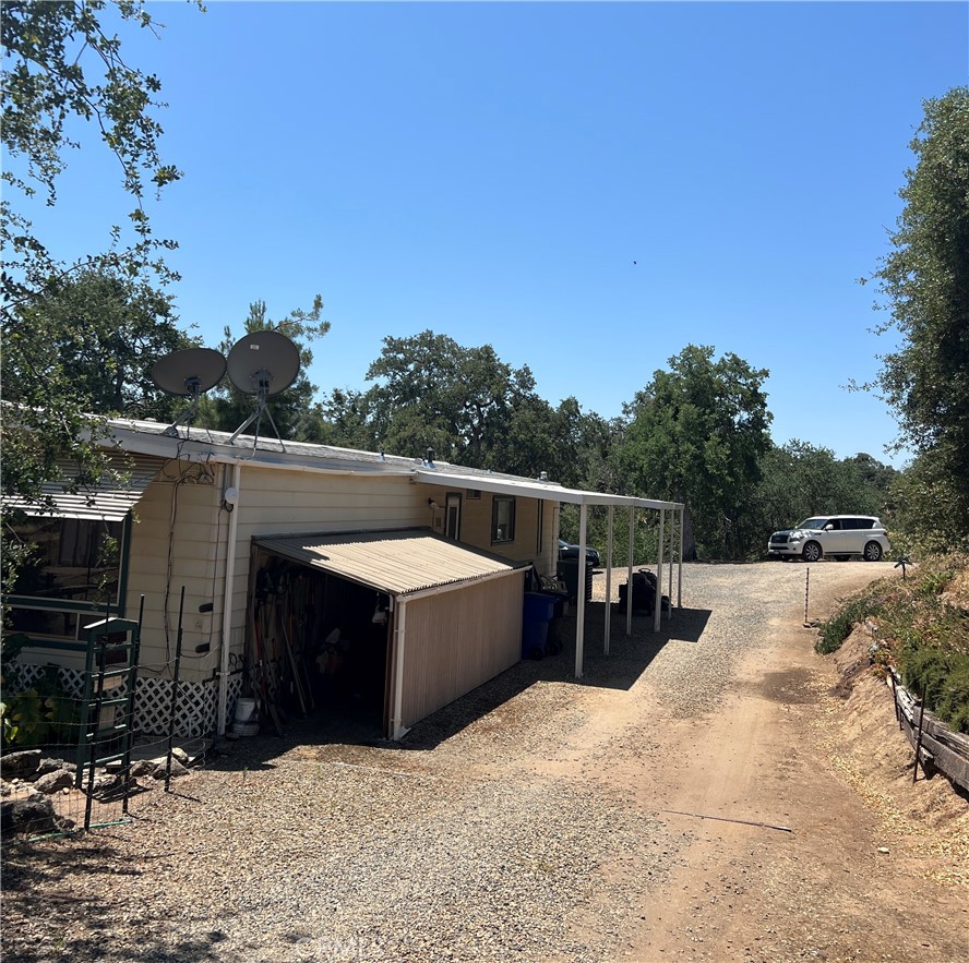 38150 Sumac Ln, Squaw Valley, CA 93675