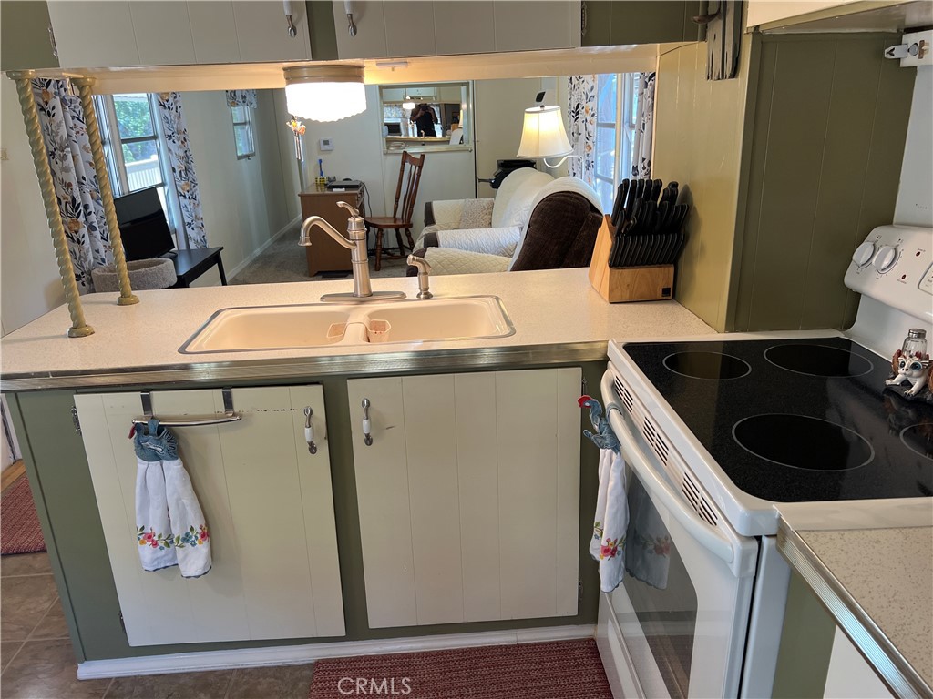 38150 Sumac Ln, Squaw Valley, CA 93675