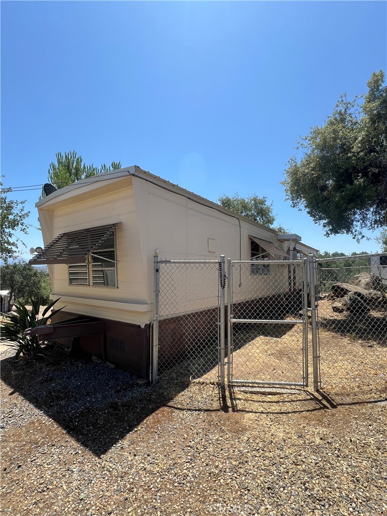 38150 Sumac Ln, Squaw Valley, CA 93675