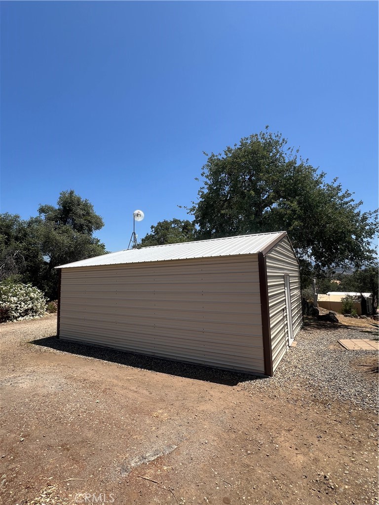 38150 Sumac Ln, Squaw Valley, CA 93675