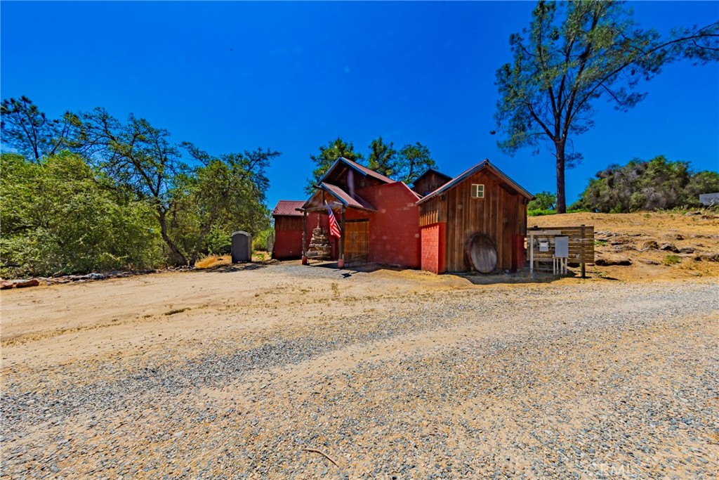 49610 House Ranch Rd, O'Neals, CA 93645