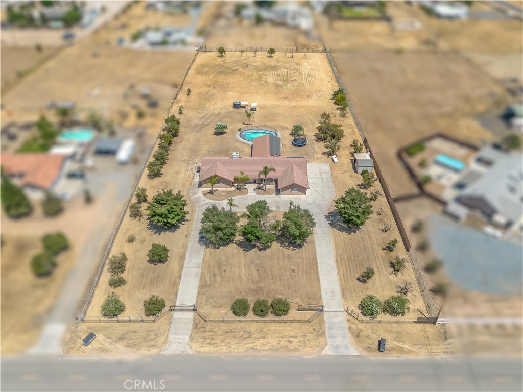 16099 Karen Rd, Madera, CA 93636