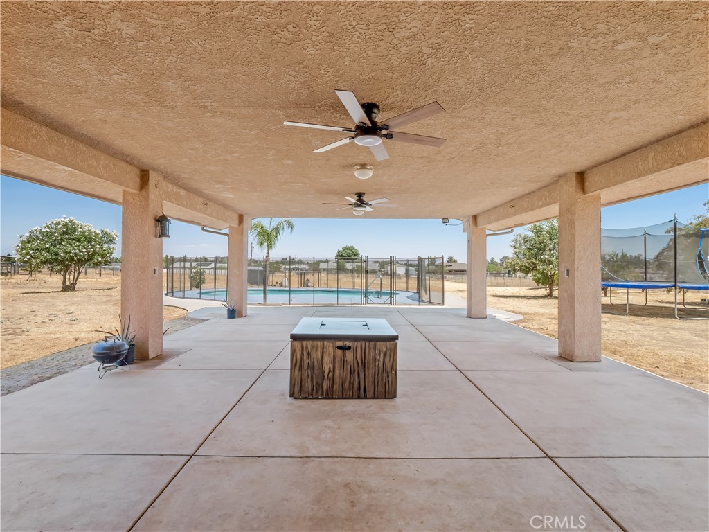 16099 Karen Rd, Madera, CA 93636