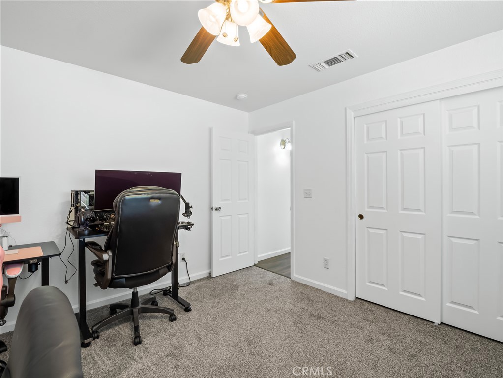 16099 Karen Rd, Madera, CA 93636