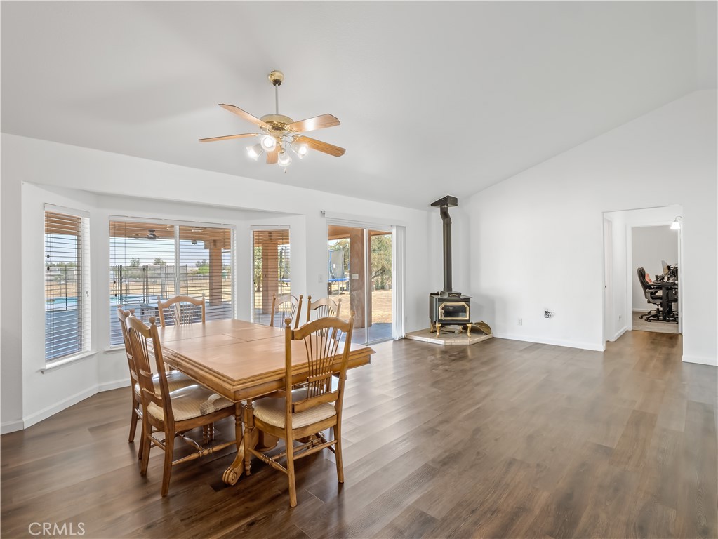 16099 Karen Rd, Madera, CA 93636