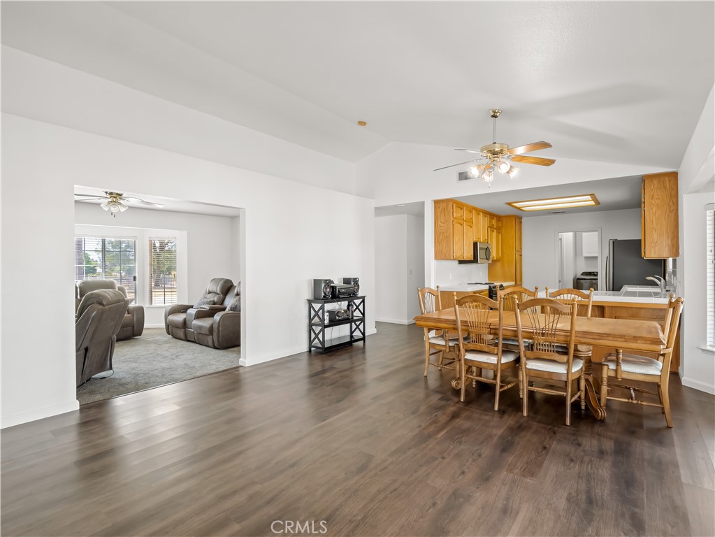 16099 Karen Rd, Madera, CA 93636