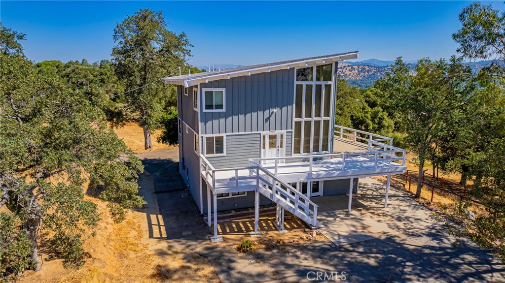 29997 Corral Dr, Coarsegold, CA 93614