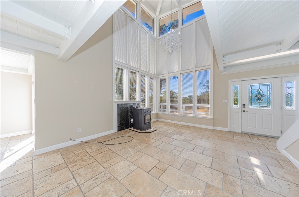 29997 Corral Dr, Coarsegold, CA 93614