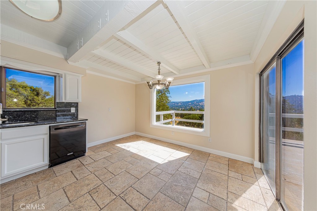 29997 Corral Dr, Coarsegold, CA 93614