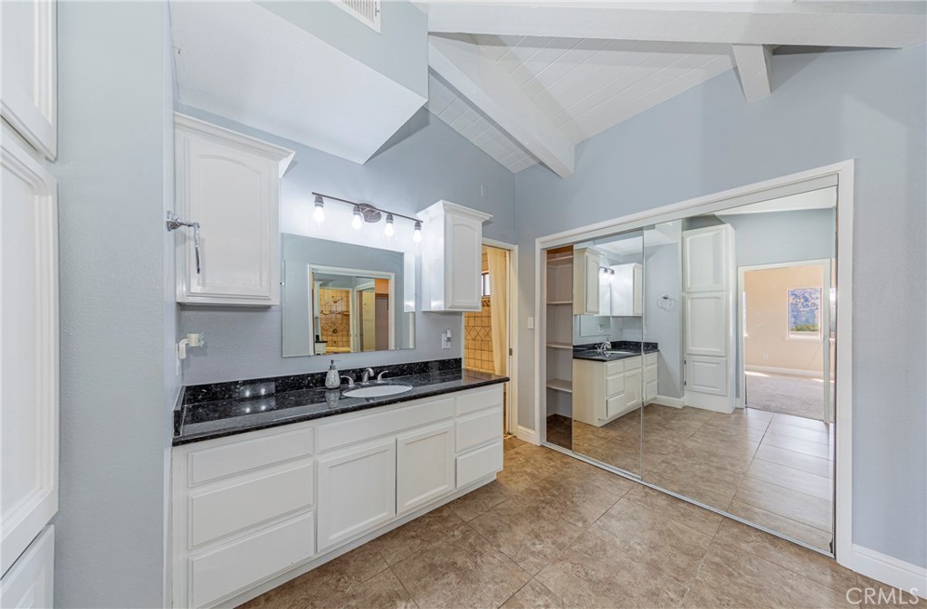 29997 Corral Dr, Coarsegold, CA 93614