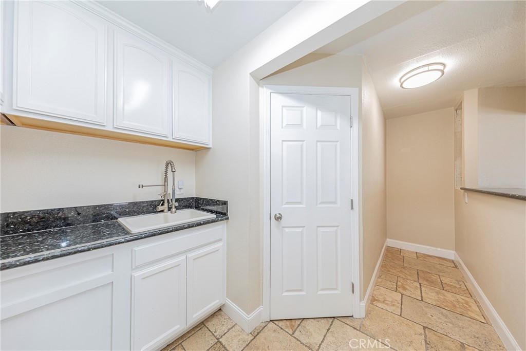 29997 Corral Dr, Coarsegold, CA 93614