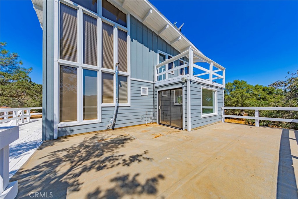 29997 Corral Dr, Coarsegold, CA 93614