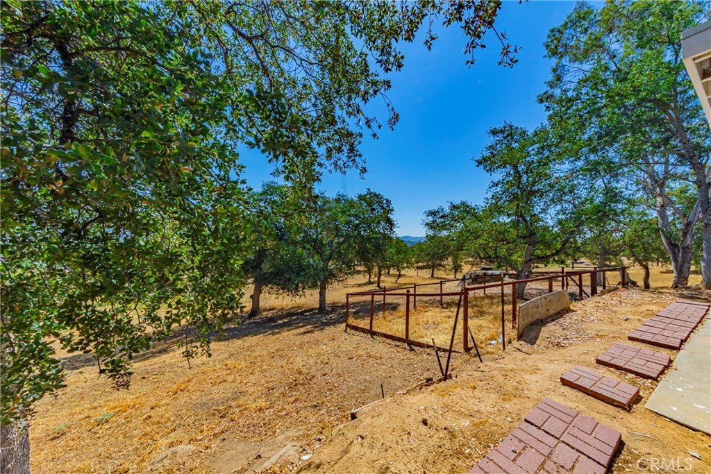 29997 Corral Dr, Coarsegold, CA 93614