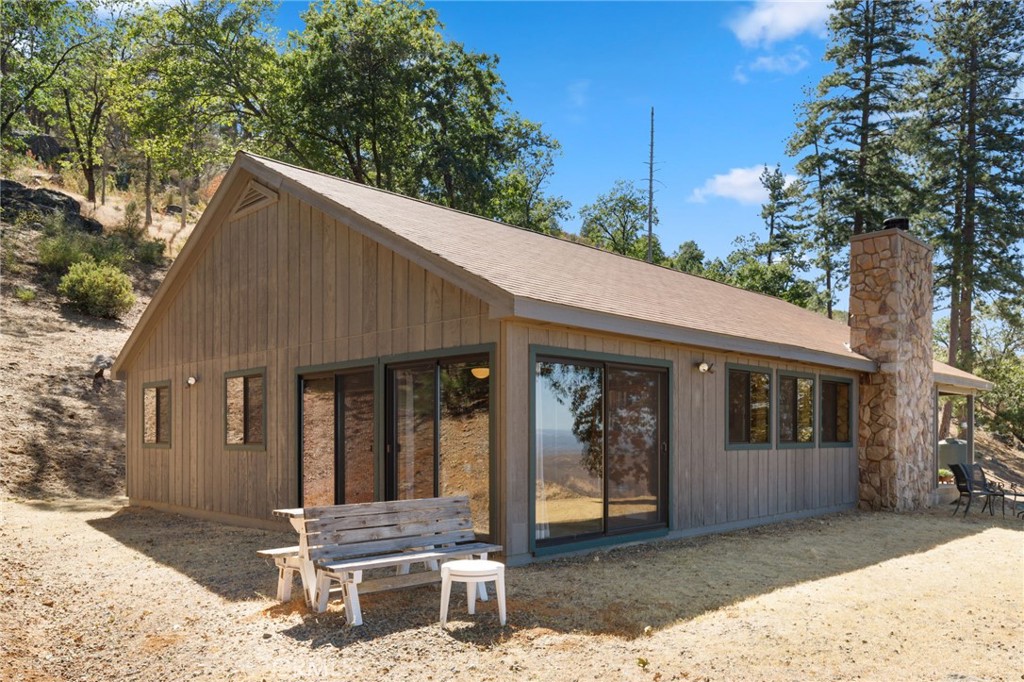 5851 Mount Bullion Ridge Rd, Mariposa, CA 95338