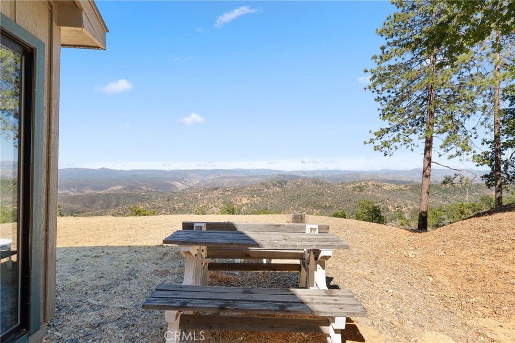5851 Mount Bullion Ridge Rd, Mariposa, CA 95338