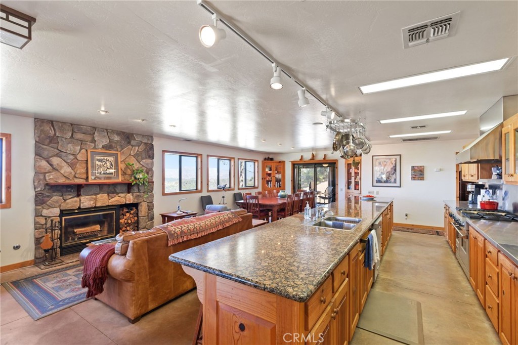 5851 Mount Bullion Ridge Rd, Mariposa, CA 95338