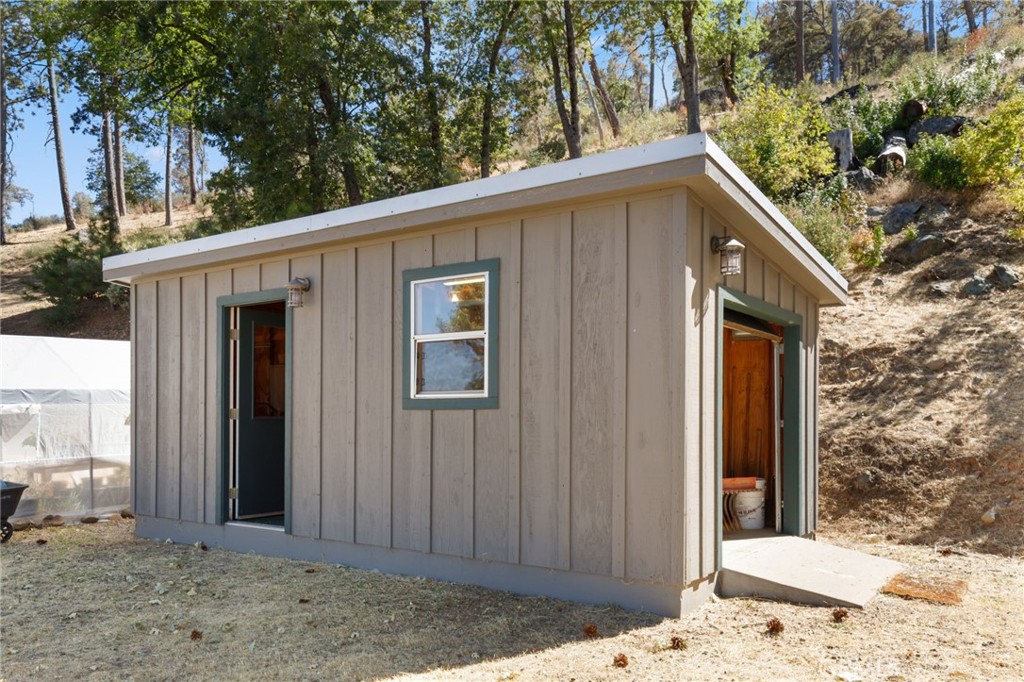 5851 Mount Bullion Ridge Rd, Mariposa, CA 95338