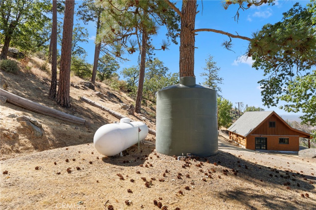 5851 Mount Bullion Ridge Rd, Mariposa, CA 95338