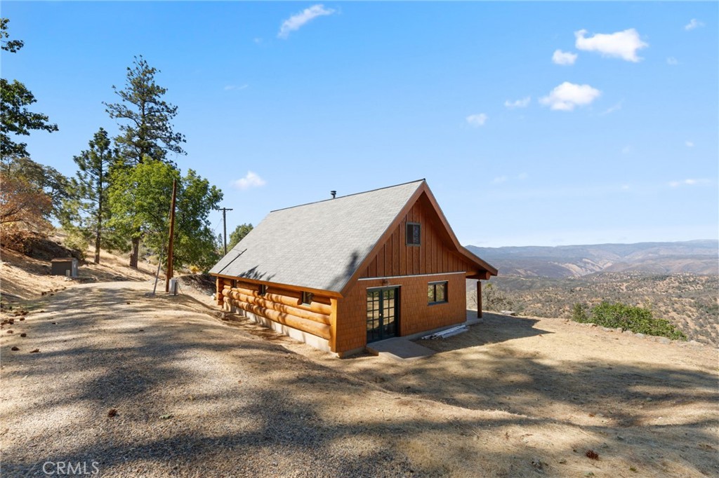 5851 Mount Bullion Ridge Rd, Mariposa, CA 95338
