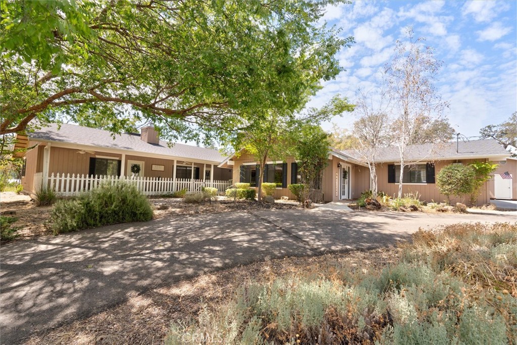 29280 Glacier Dr, Coarsegold, CA 93614