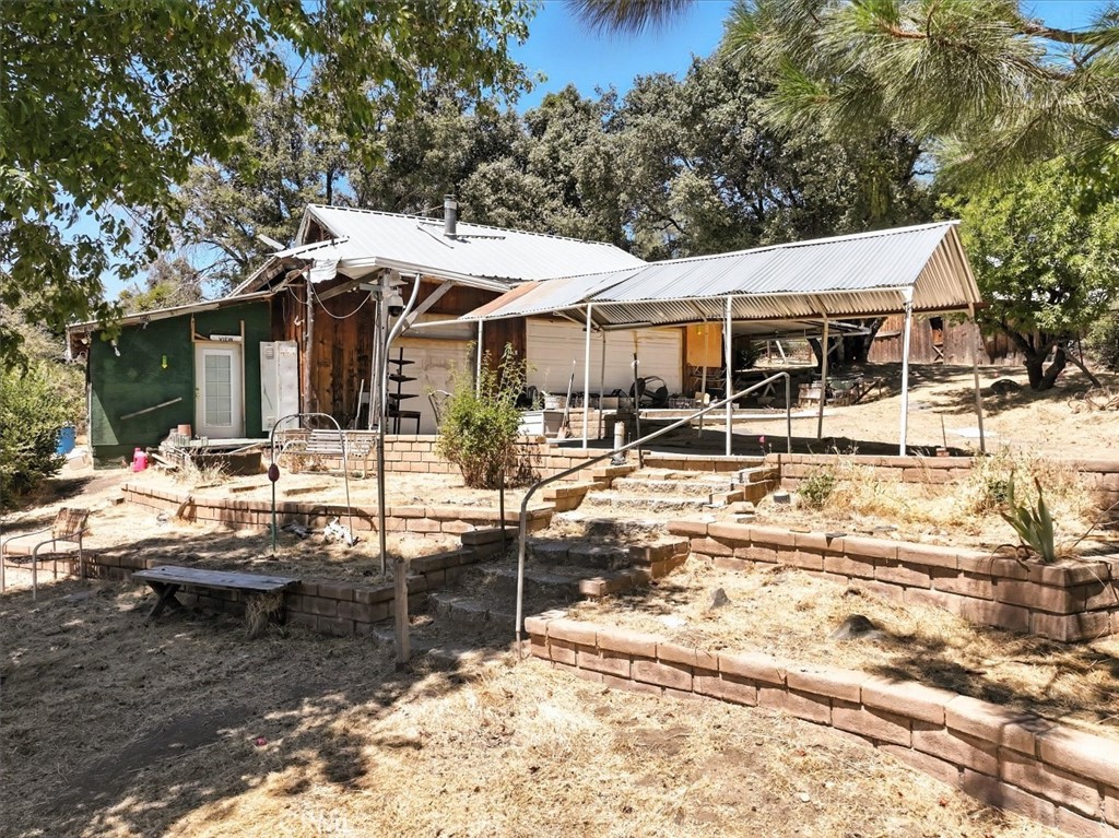 46467 Bissett Station Rd, Ahwahnee, CA 93601